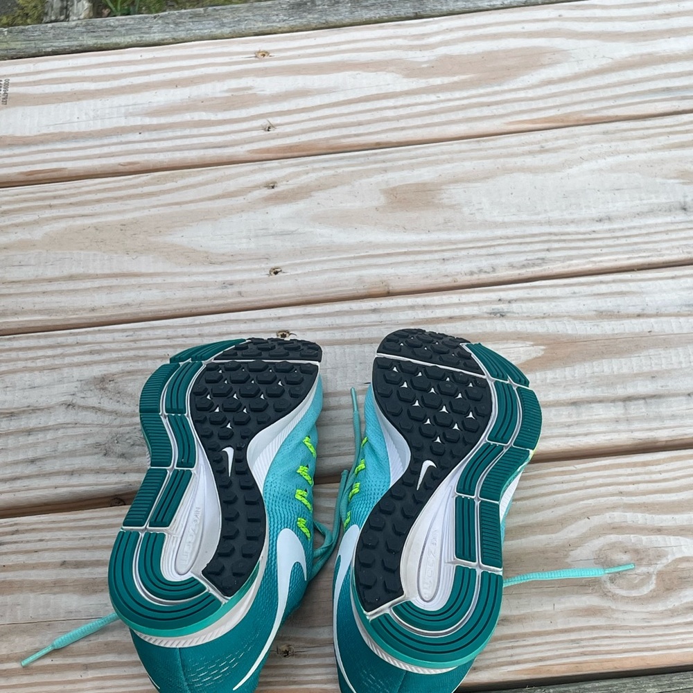 Teal color size 9 only wore a couple of times